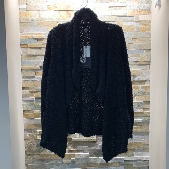 Bobeau Boucle Popcorn Draped Button Cardigan - Picture 5 of 6